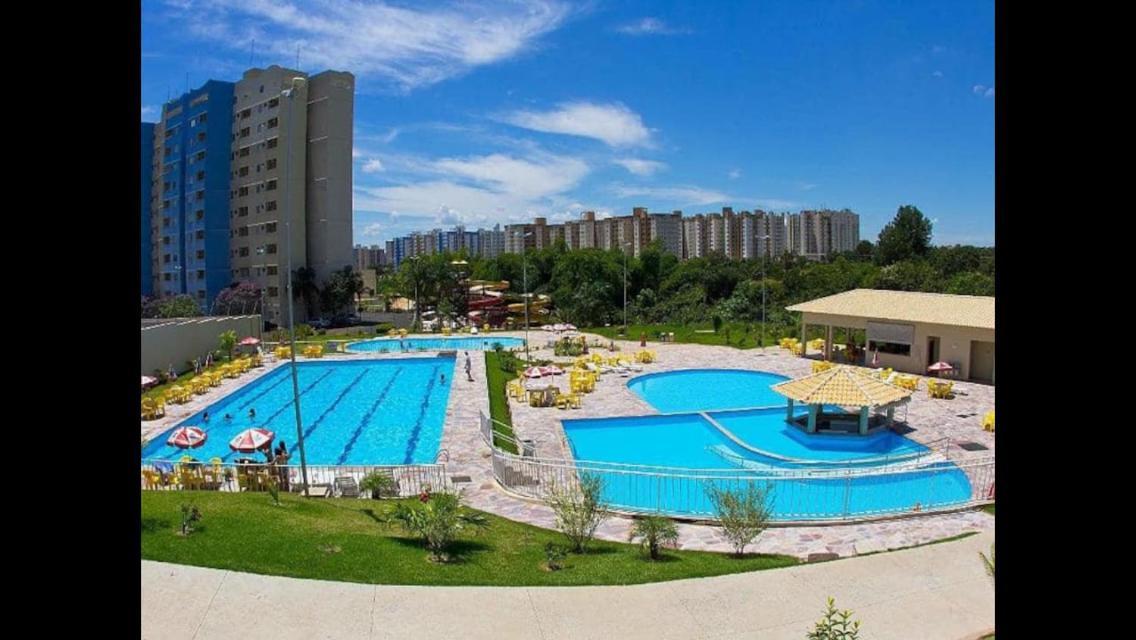 Hotel Golden Dolphin Com Cafe Da Manha! Piscinas 24H Калдас-Новас Екстер'єр фото
