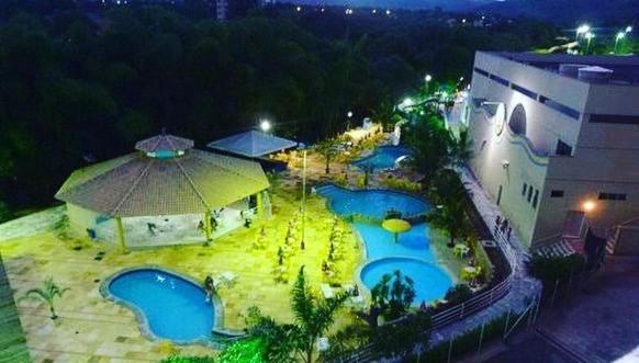 Hotel Golden Dolphin Com Cafe Da Manha! Piscinas 24H Калдас-Новас Екстер'єр фото