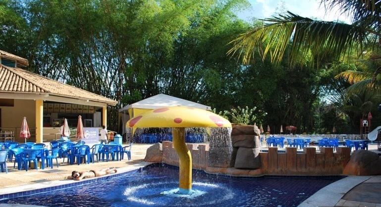 Hotel Golden Dolphin Com Cafe Da Manha! Piscinas 24H Калдас-Новас Екстер'єр фото